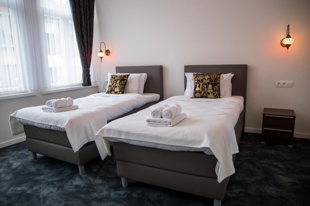 Hotel Guzy Lier Eksteriør bilde